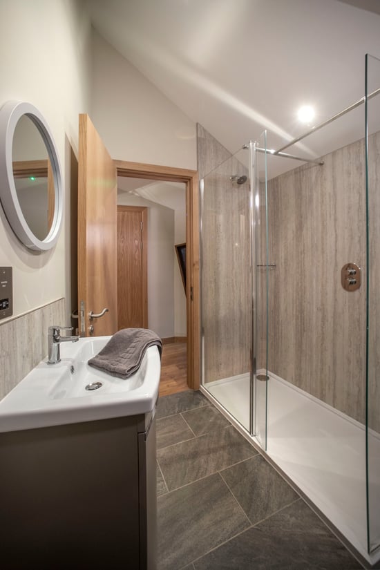 Golden Oak Treehouse bathroom at Glentress Forest